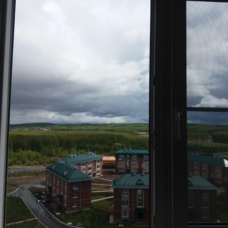 Apartamenty V Zakrytom Posölke Elanczyk Sarafanovo (Chelyabinsk) Экстерьер фото